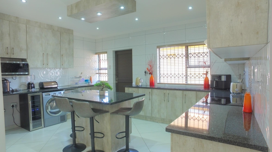 4 Bedroom Property for Sale in Waterkloof A H North West